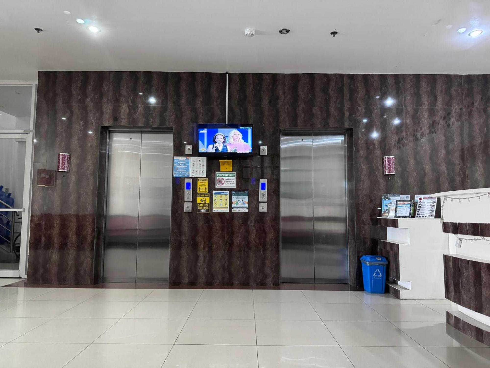Jeamco Royal Hotel-Palawan Puerto Princesa Екстер'єр фото